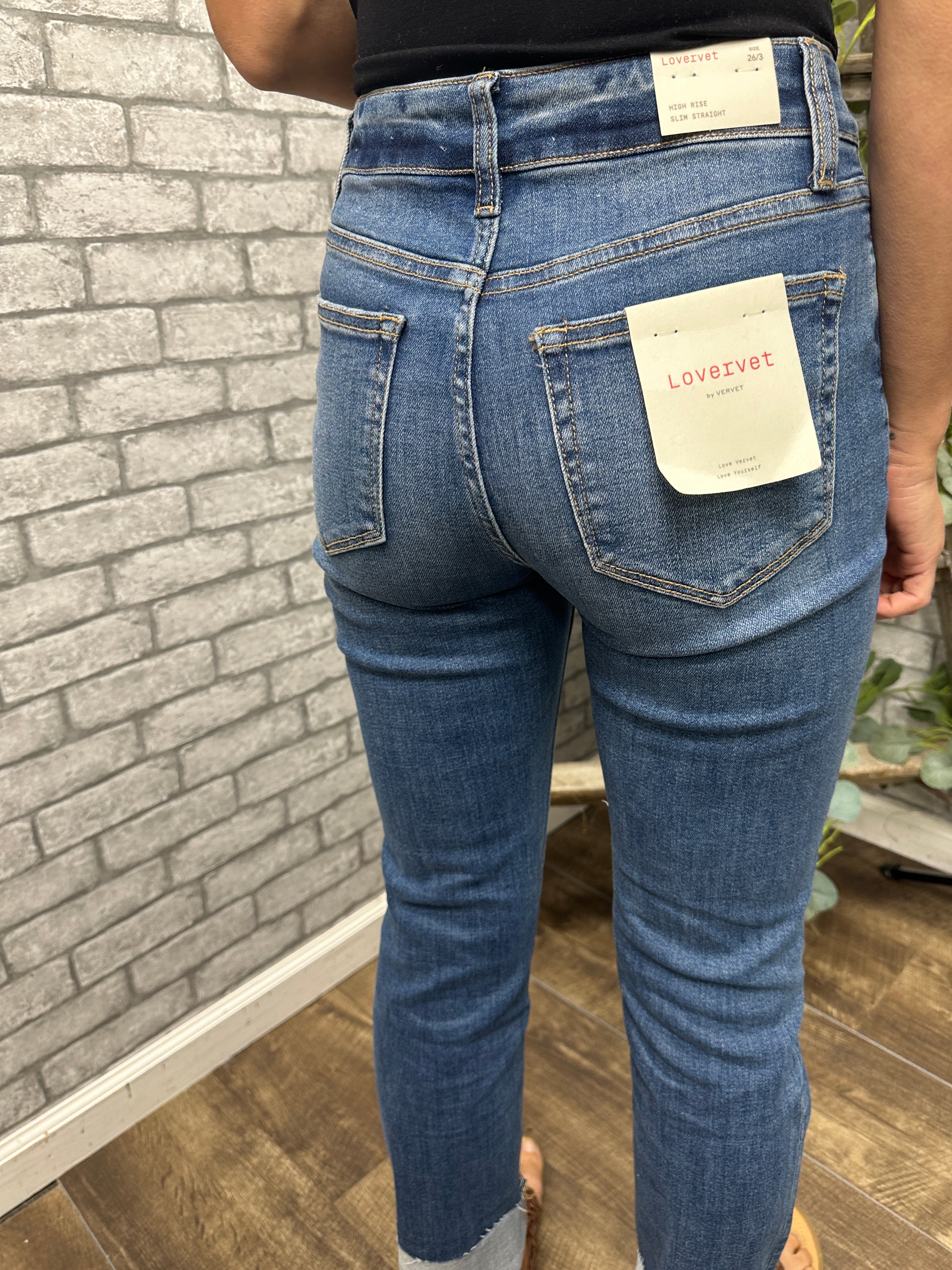 Lovervet slim straight
