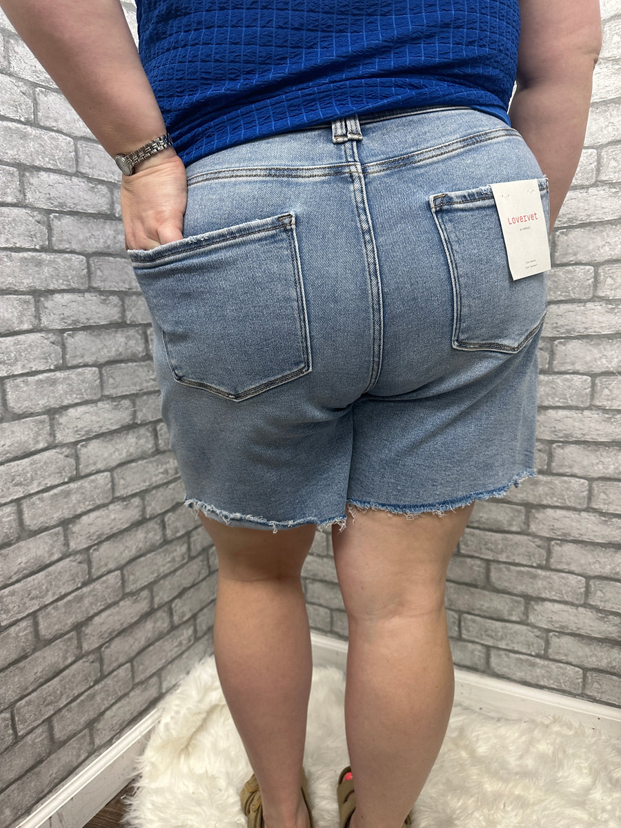 Lovervet HR Midi Shorts