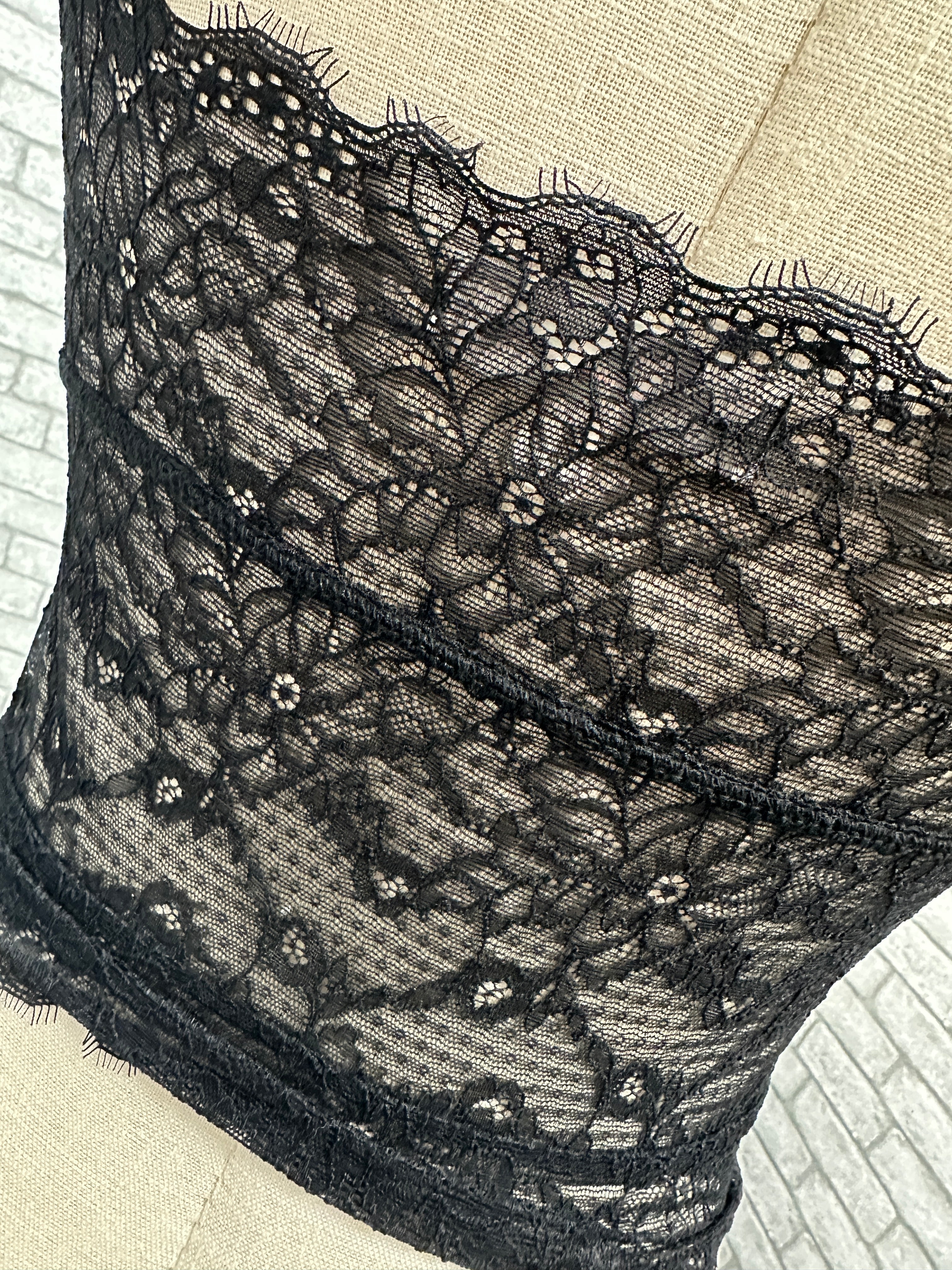 90s Sexy Lace Cami