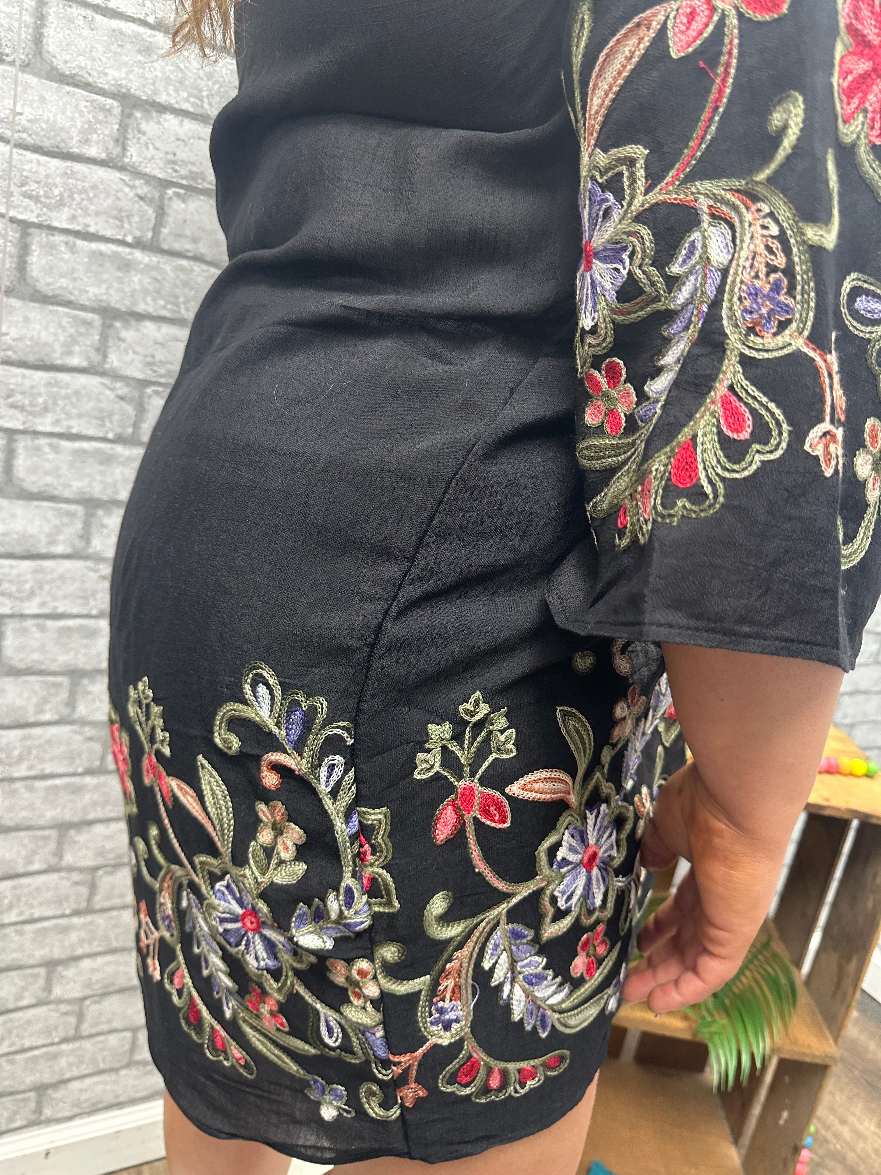 Black Floral Kimono