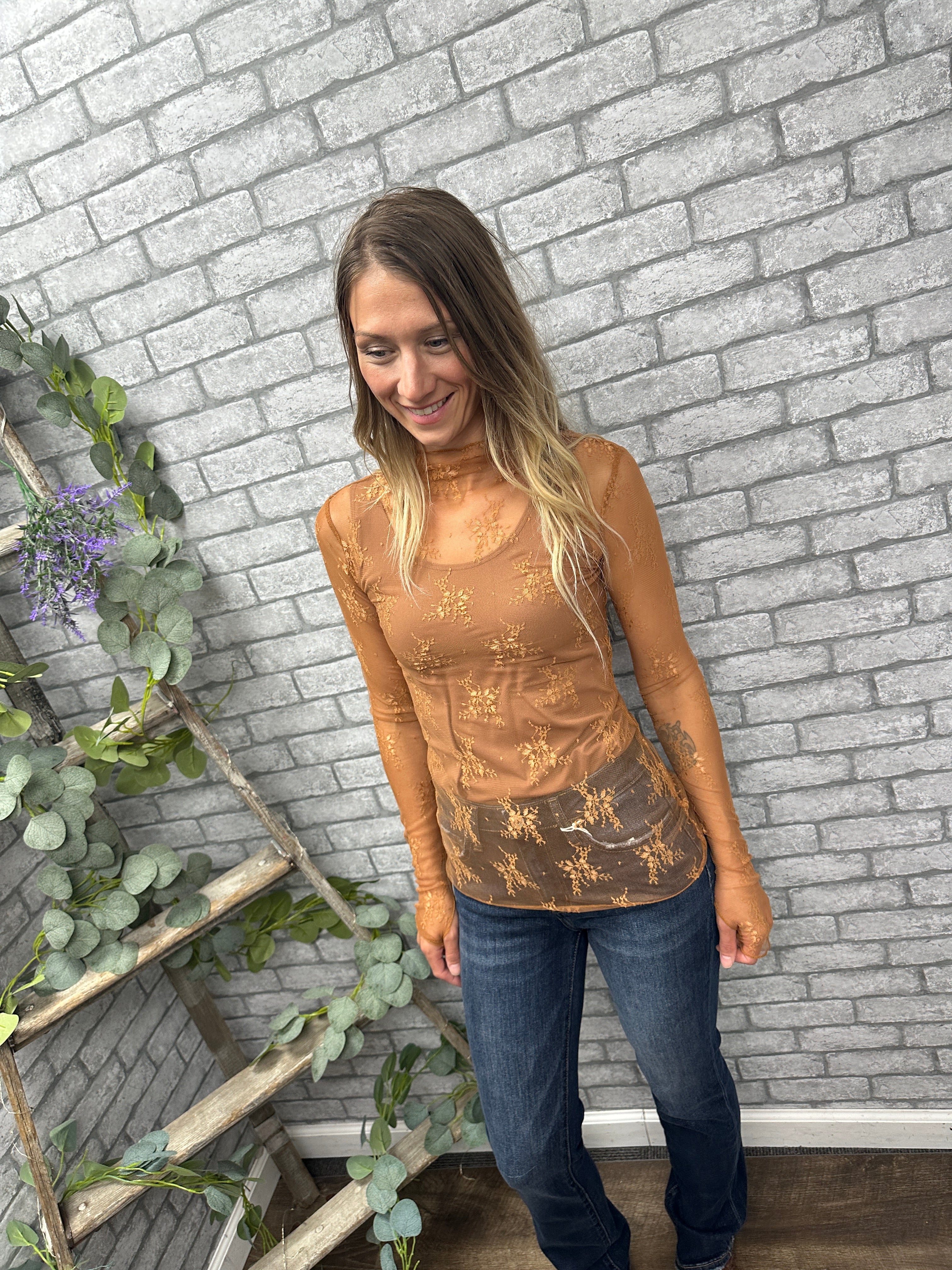 Caramel Lace