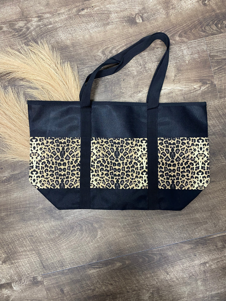 Leopard print mesh bag